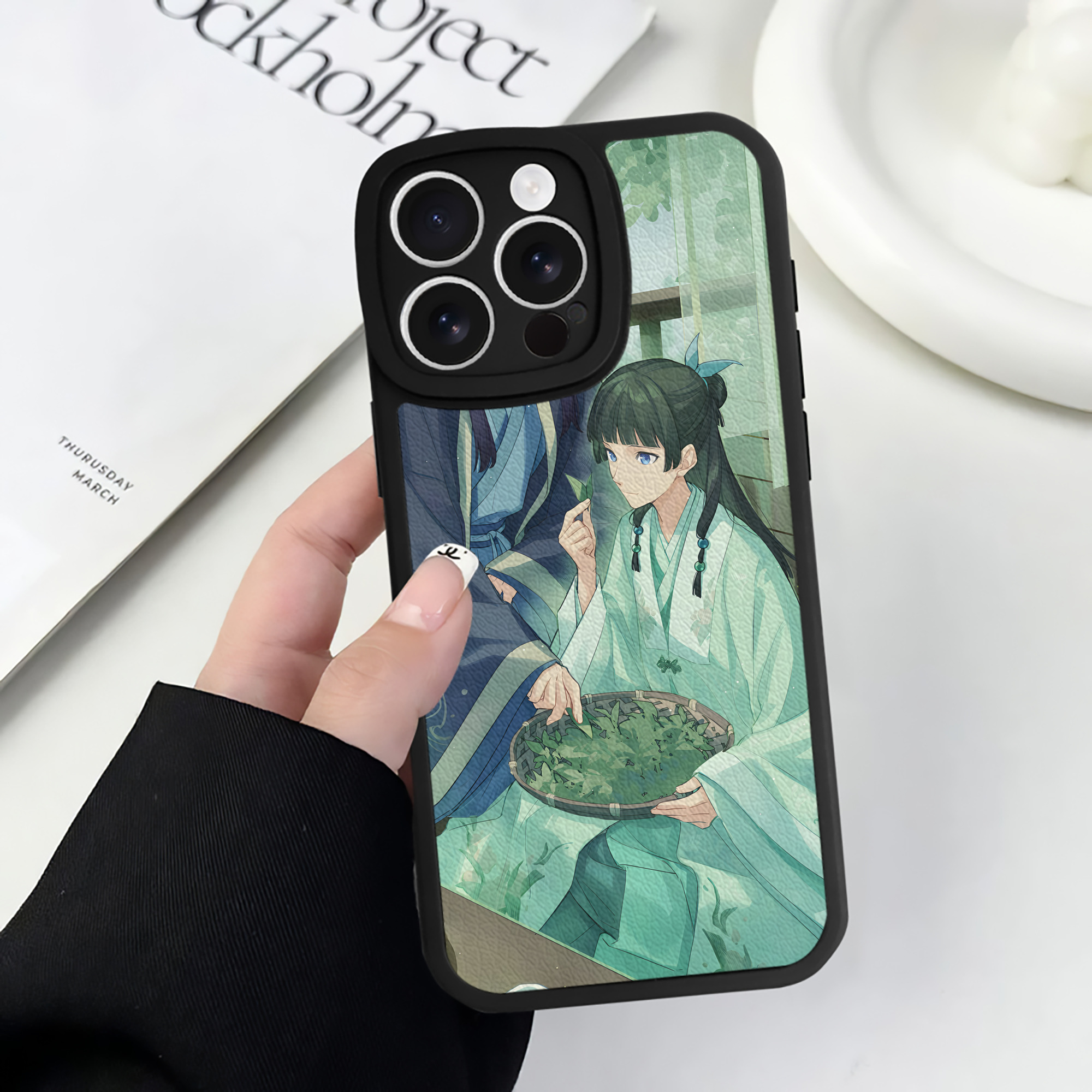 （画像用） 薬屋のひとりごと The Apothecary Diaries 【iPhone 16シリーズ対応】シリコンスマホケース（レザー調） 材質：シリコン
